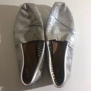TOMS Silver Glitter Sparkle flats shoes slip ons